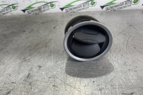 Grila ventilatie bord 7S6HA018B09 / 7S6H A018B09 Ford Fiesta 5 [2001 - 2007] Hatchback 3-usi 1.3 MT ...