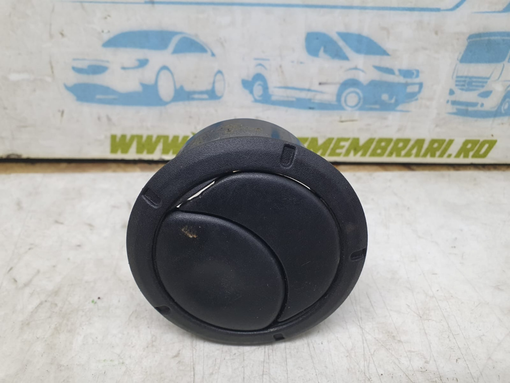 Grila ventilatie bord 8200212480g Renault Master 3 [2010 - 2015]