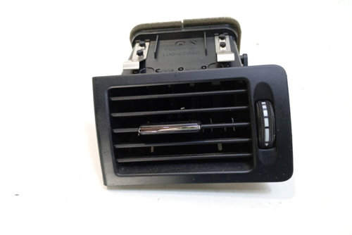 Grila ventilatie bord A2048301354 Mercedes-Benz C-Class W204/S204 [2007 - 2012]