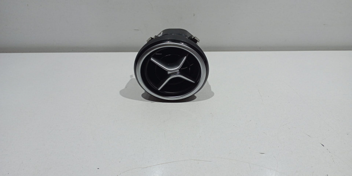 Grila ventilatie bord A2468304100 Mercedes-Benz A-Class W176 [facelift] [2015 - 2018]