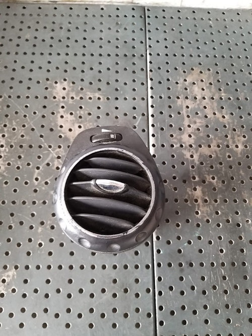 Grila ventilatie bord alfa romeo 147 937 225495