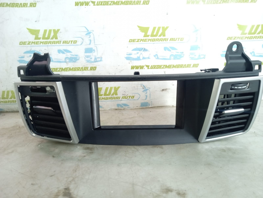 Grila ventilatie bord centrala A1668300754 Mercedes-Benz ML W166 [2011 - 2015] 2.2 cdi om651.960