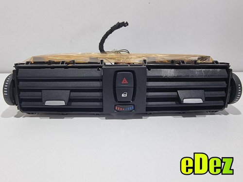 Grila ventilatie bord centrala BMW Seria 3 (2011-2019) [F30] 9218552