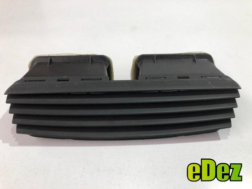 Grila ventilatie bord centrala Mercedes S-Class (2005-2009) [W221] a2216890066