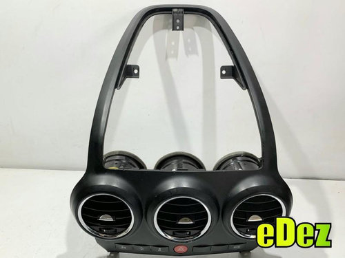 Grila ventilatie bord centrala Opel Antara facelift (2010-2016) 96661704