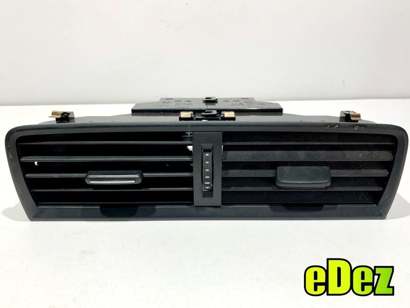 Grila ventilatie bord centrala Skoda Fabia 3 (2014-2018) 6V0820951A
