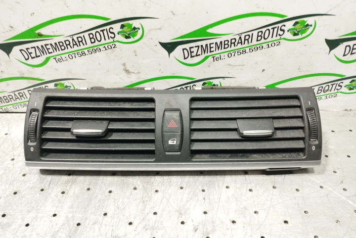Grila ventilatie bord centru 9210705-03 BMW X5 E70 [facelift] [2010 - 2013] Crossover