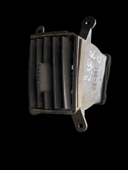 Grila ventilatie bord centru dreapta Great Wall GWM Hover CUV CC6460KY