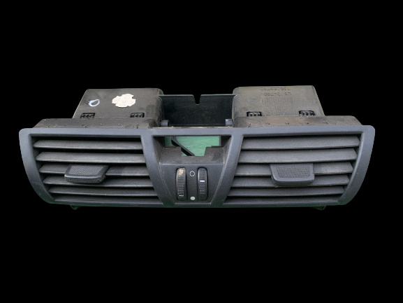 Grila ventilatie bord centru Fiat Stilo [2001 - 2010] Hatchback 5-usi 1.9 JTD MT (116 hp)