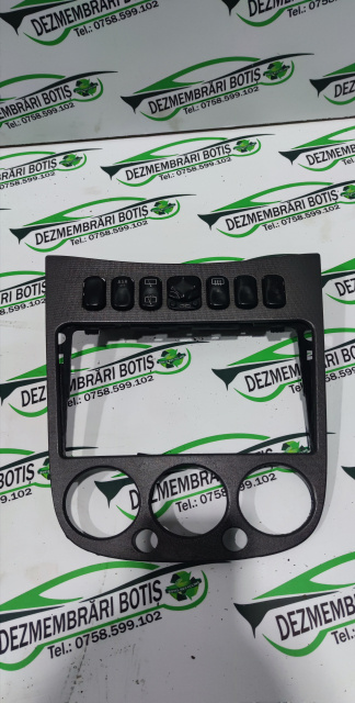 Grila ventilatie bord centru Mercedes-Benz A-Class W168 [1997 - 2001] Hatchback