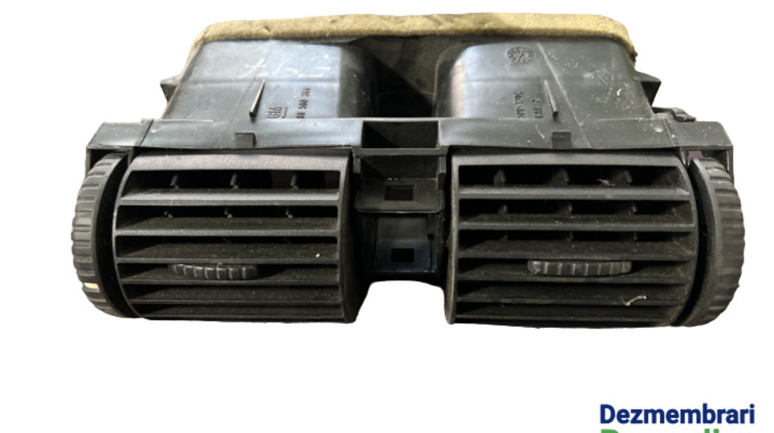 Grila ventilatie bord centru Opel Astra G [1998 - 2009] Hatchback 5-usi 1.6 Twinport MT (103 hp)