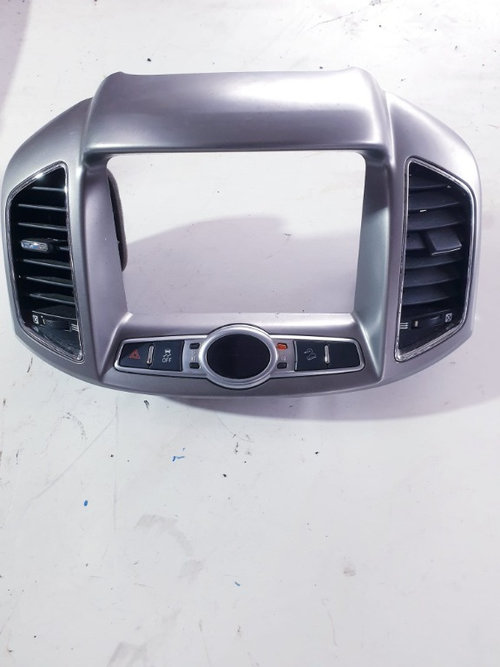 Grila ventilatie bord Chevrolet Captiva