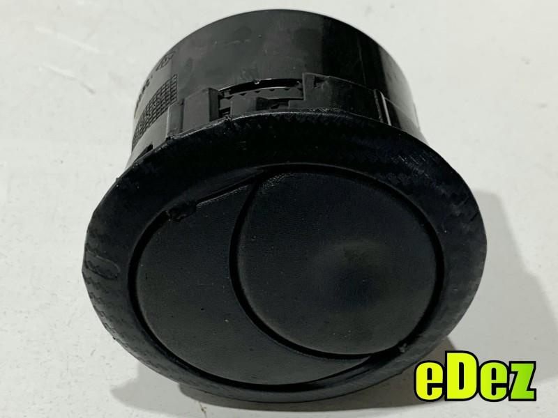 Grila ventilatie bord Dacia Duster (2010-2013) 687601987R