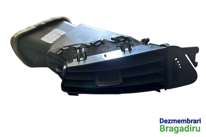 Grila ventilatie bord dreapta 13261539, 13271842 Opel Astra J [facelift] [2012 - 2018] Sports Tourer wagon 5-usi 2.0 CDTI MT (165 hp) Cod motor: A20DTH