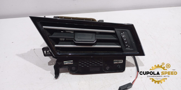 Grila ventilatie bord dreapta 3G2819702D Volkswagen VW Passat B8 [2014 - 2020]