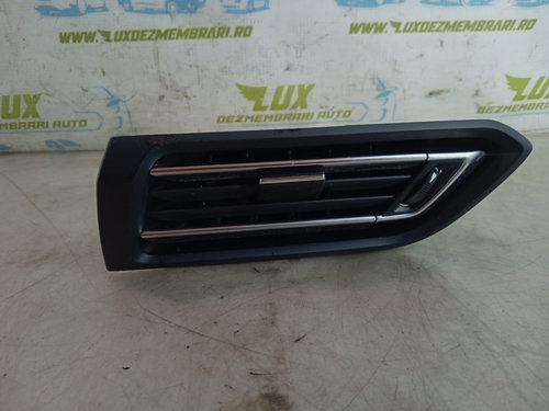 Grila ventilatie bord dreapta 96778766 Peugeot 308 T9 [2013 - 2017] 2.0 HDI AHR