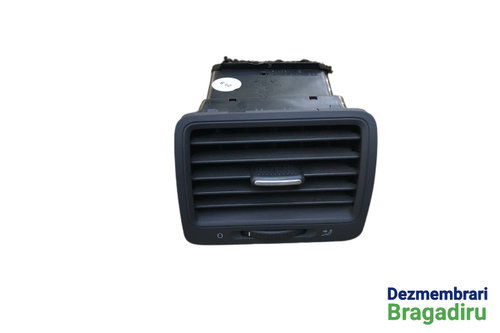 Grila ventilatie bord dreapta Cod: 1K0819710 1K0819710 Volkswagen VW Golf 5 [2003 - 2009] Hatchback ...