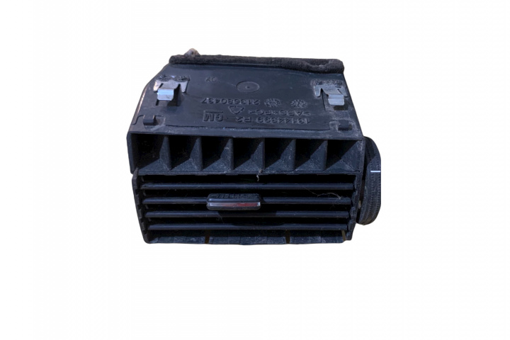 Grila ventilatie bord dreapta Cod: 213680437 Opel Zafira B [2005 - 2010] Minivan 5-usi 1.9 CDTI MT (120 hp) (A05) ENERGY