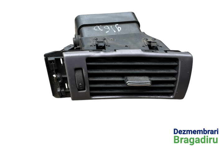 Grila ventilatie bord dreapta Cod: 4B1820902 4B1820902 Audi A6 4B/C5 [facelift] [2001 - 2004] Sedan 2.5 TDI multitronic (163 hp) Cod motor BDG, Cod cutie GJT