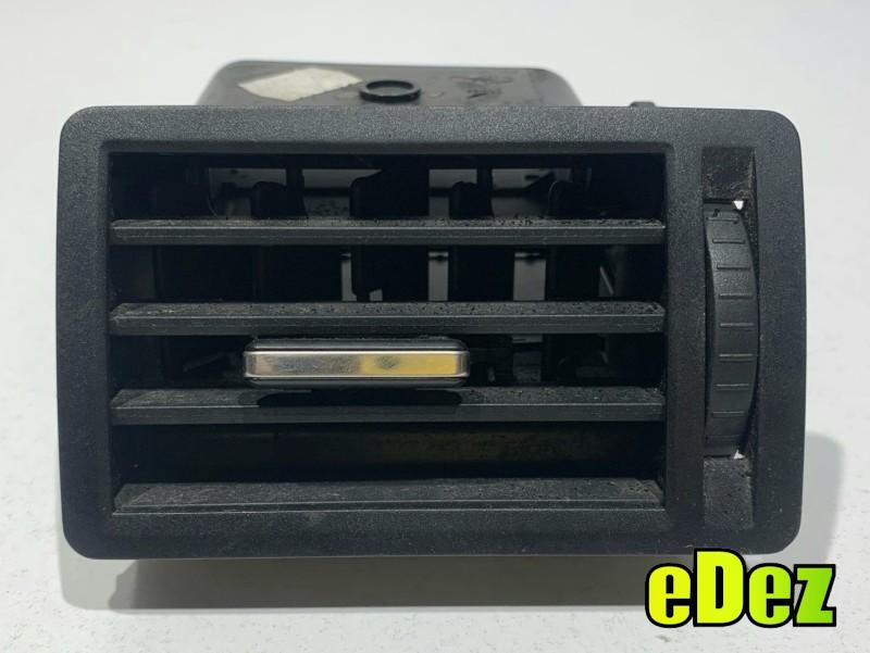 Grila ventilatie bord dreapta Ford Kuga (2008-2012) 3M51-R018B08-AFW