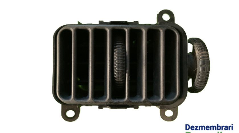 Grila ventilatie bord dreapta Mitsubishi Pajero Sport [1996 - 2005] SUV 2.5 TD MT (133 hp) (K90) K94W 2.5TD - 4D56T