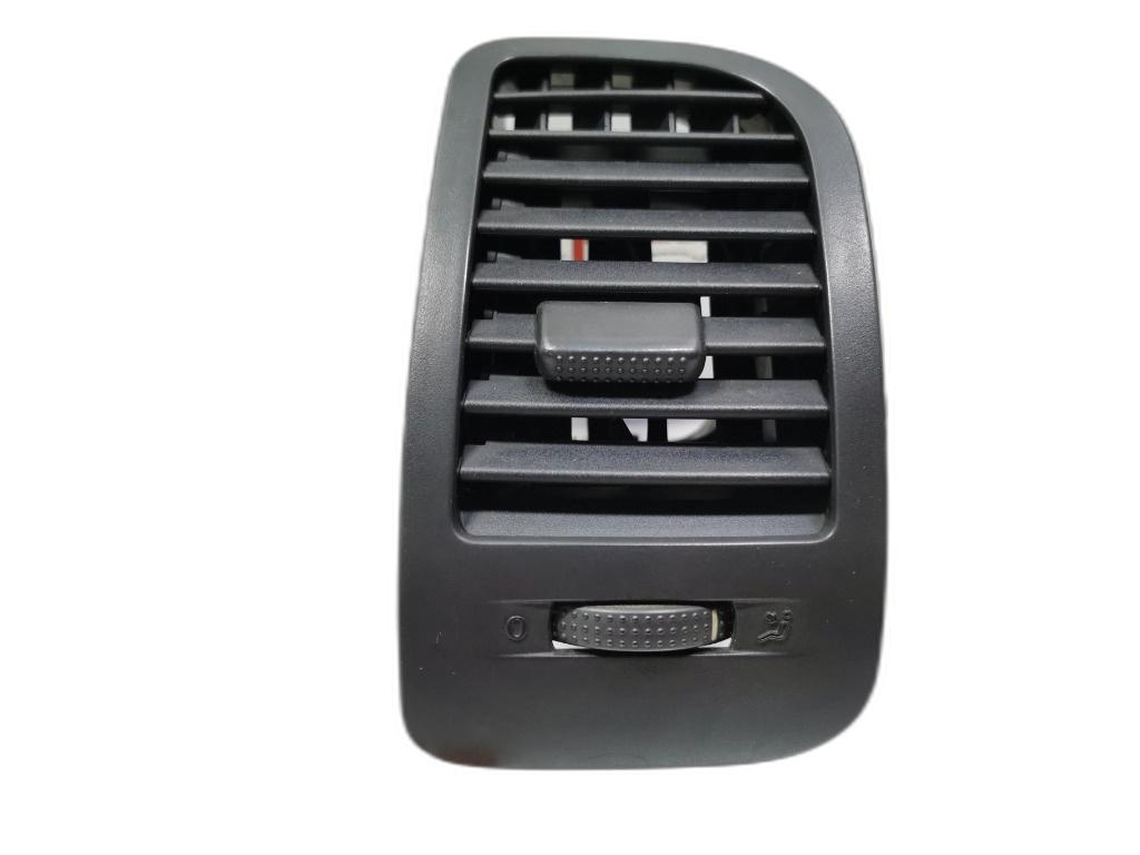 Grila ventilatie bord dreapta Volkswagen Polo (6N2) Hatchback 2001 1.4 16v VOLKSWAGEN POLO (6N2) [ 1999 - 2001 ] OEM 6X1819704A