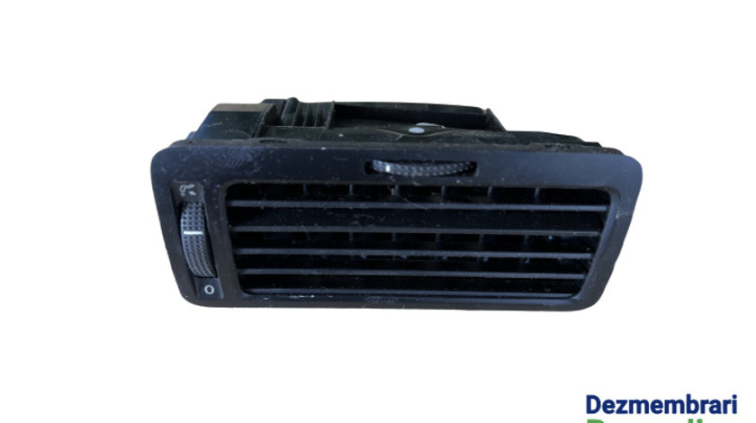 Grila ventilatie bord dreapta Volkswagen VW Golf 4 [1997 - 2006] Hatchback 5-usi 1.9 TDI MT (131 hp) (1J1)