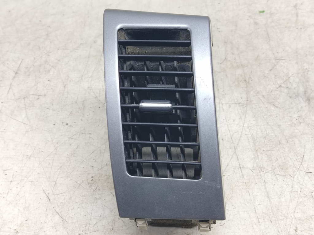 Grila ventilatie bord Gn71114000 Mitsubishi Outlander 2 [2005 - 2009]