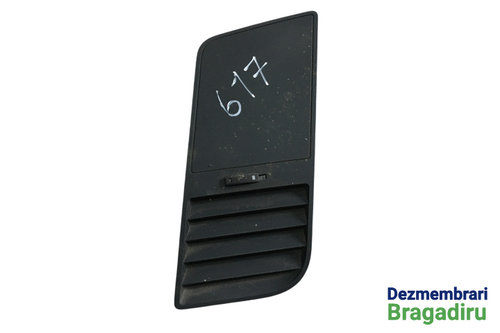 Grila ventilatie bord lateral stanga Cod: 3R0819793 3R0819793 Seat Exeo [2009 - 2012] Sedan 2.0 TDI ...
