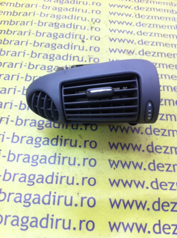 Grila ventilatie bord Mercedes-Benz C-Class W203/S203/CL203 [facelift] [2004 - 2007] wagon 5-usi C220 CDI AT (150 hp) T-Model (S203)