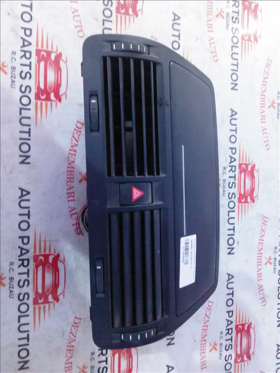 Grila ventilatie bord SKODA OCTAVIA 2