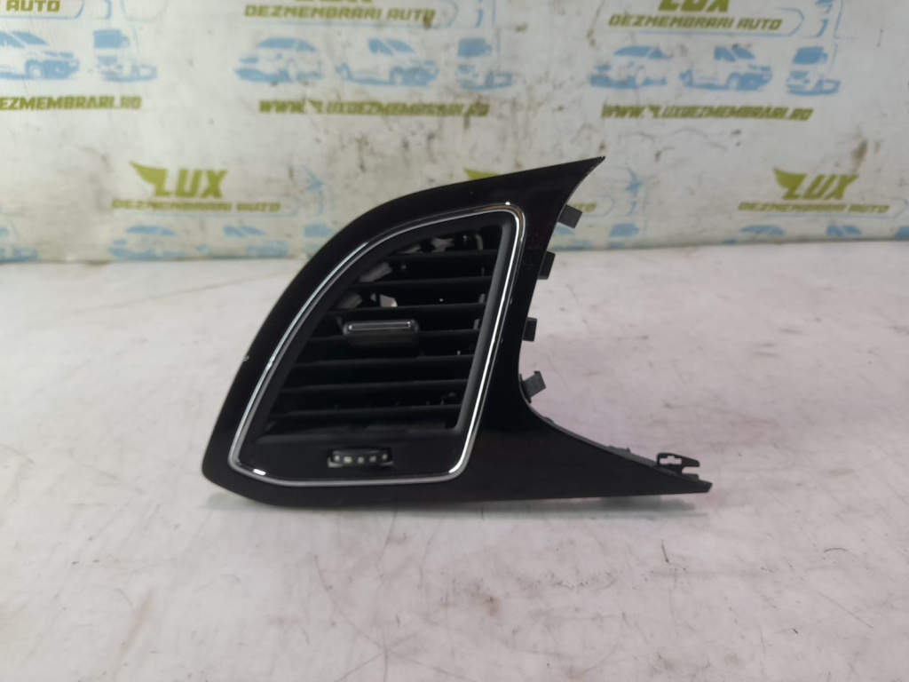 Grila ventilatie bord stanga 5F1820901D Seat Leon 3 5F [2012 - 2016] 1.4 tsi CMB