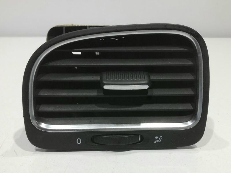Grila ventilatie bord stanga 5k0819703k Volkswagen VW Golf 6 [2008 - 2015]