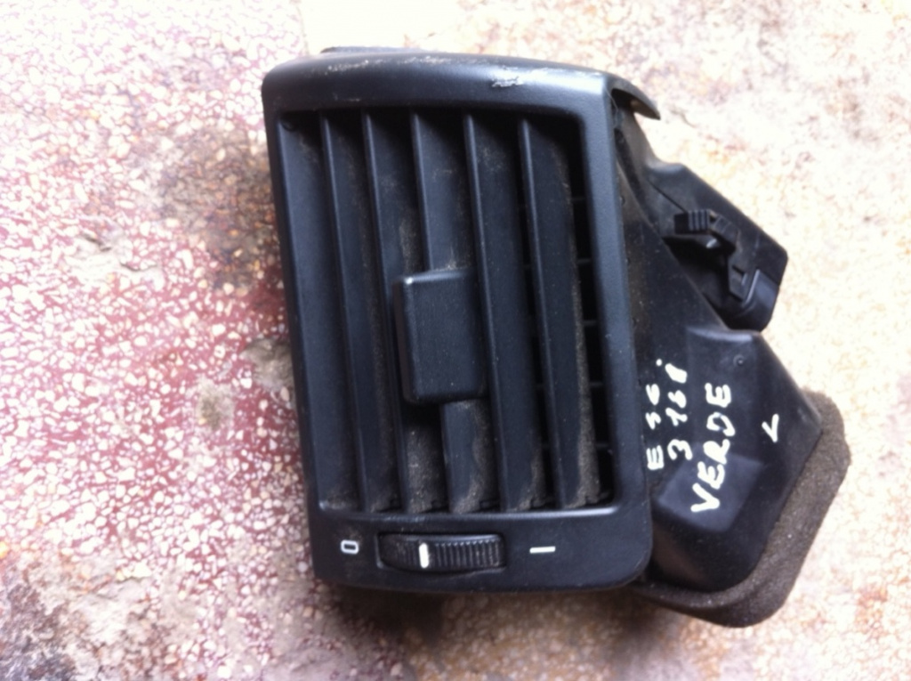Grila ventilatie bord stanga BMW 3 Series E46 [1997 - 2003] Sedan 4-usi 316i MT (105 hp) SE 1.9