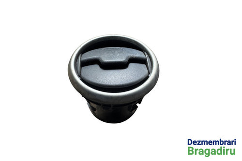 Grila ventilatie bord stanga Cod: 68760-JD10A 68760-JD10A Nissan Qashqai J10 [2007 - 2010] Crossover...