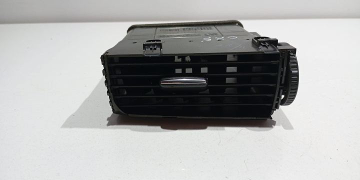 Grila ventilatie bord stanga KD466491X Mazda CX-5 (KE) [2011 - 2015]