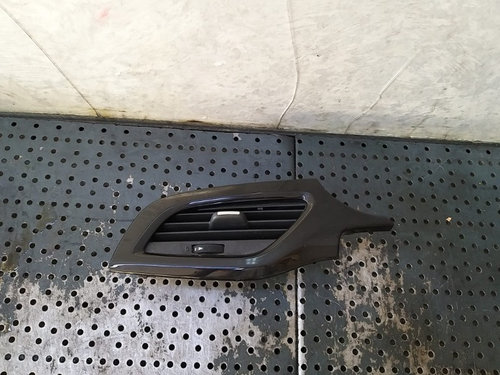 Grila ventilatie bord stanga opel corsa e x15 464000934 13377947