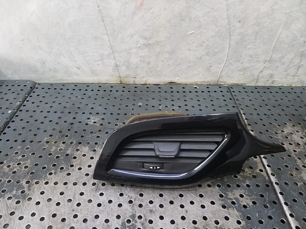 Grila ventilatie bord stanga opel corsa e 464000934 13377947
