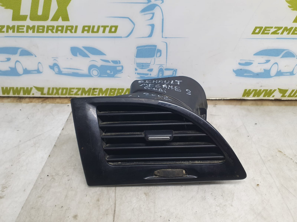Grila ventilatie bord stanga Renault Megane 3 [2008 - 2014]