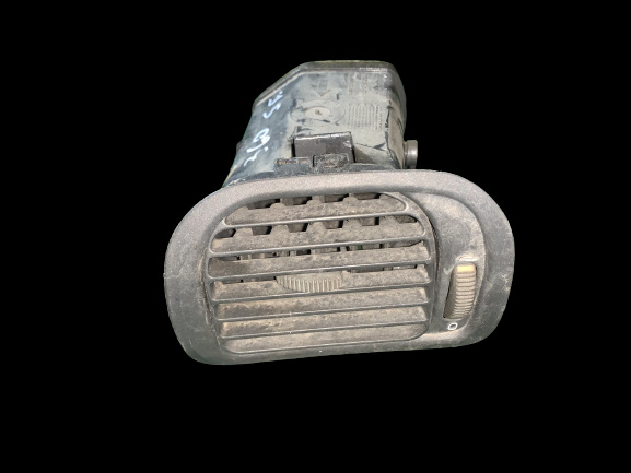 Grila ventilatie bord stanga Volvo S40 [1996 - 2000] Sedan 2.0 T MT (160 hp) (VS) 2.0 T