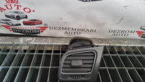 Grila ventilatie bord stanga VW Golf VII cod piesa...