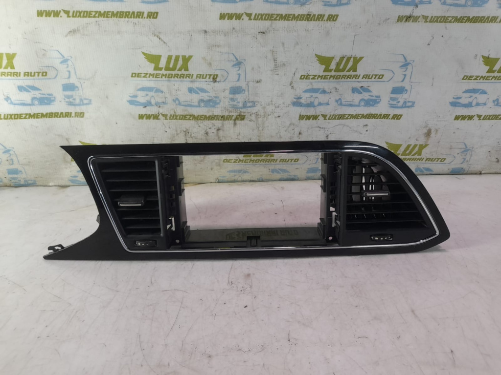 Grila ventilatie centrala bord 5F1819110D Seat Leon 3 5F [2012 - 2016] 1.4 tsi CMB