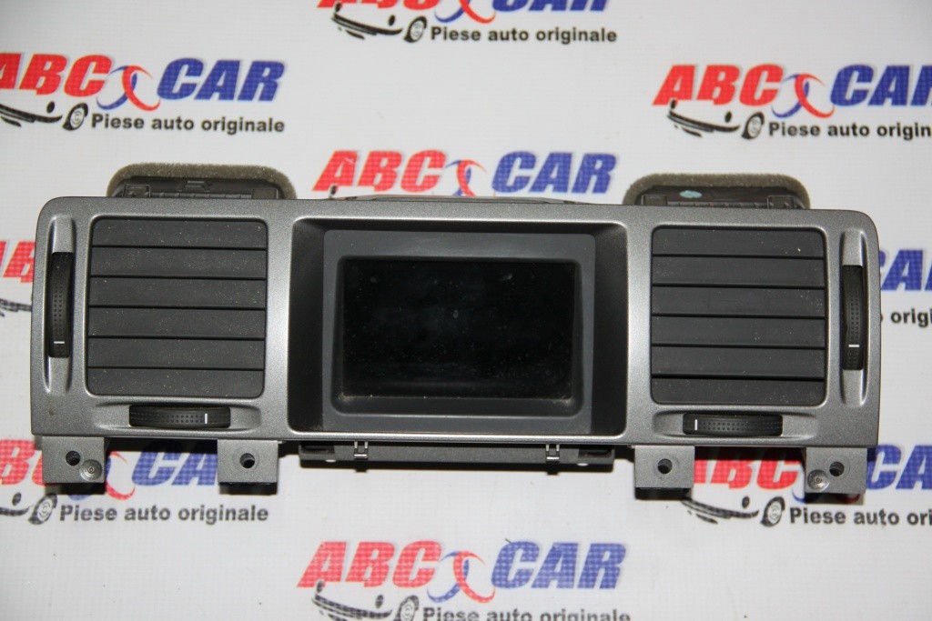 Grila ventilatie centrala bord Opel Vectra C cod: 500864447 model 2006