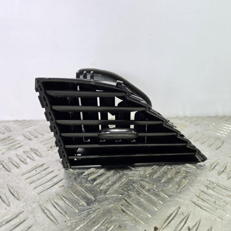 Grila ventilatie centrala Opel Insignia B 2017-2020 39017313