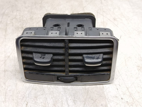 Grila ventilatie cotiera 4f0819203b Audi A6 4F/C6 [2004 - 2008] 2.0 tdi BLB