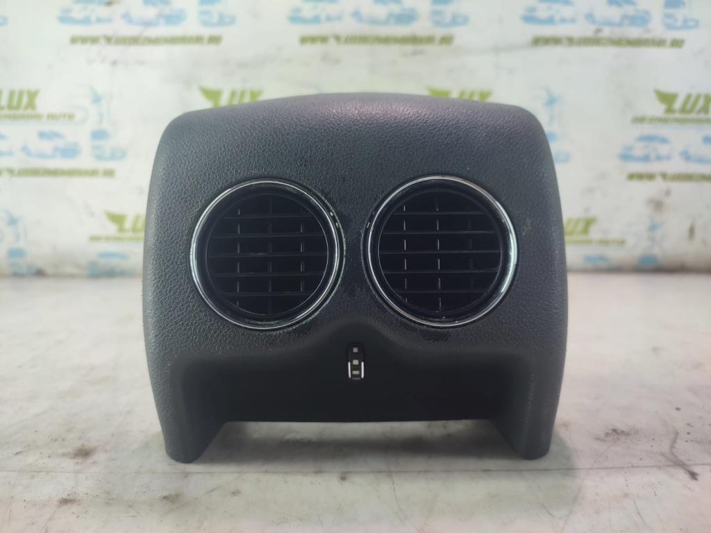 Grila ventilatie cotiera 9685097277 Peugeot 3008 [facelift] [2013 - 2016] 2.0 hdi Hybrid RHC (RH02)
