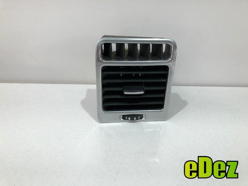 Grila ventilatie dreapta fata Land Rover Range rover Vogue (2006-2011) jbd500260