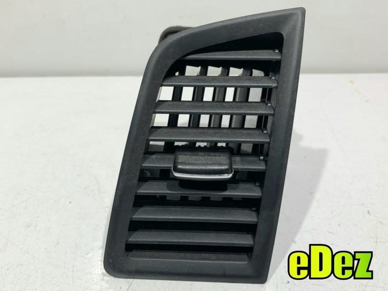 Grila ventilatie dreapta fata Mitsubishi ASX (2010-2012) 8030A158