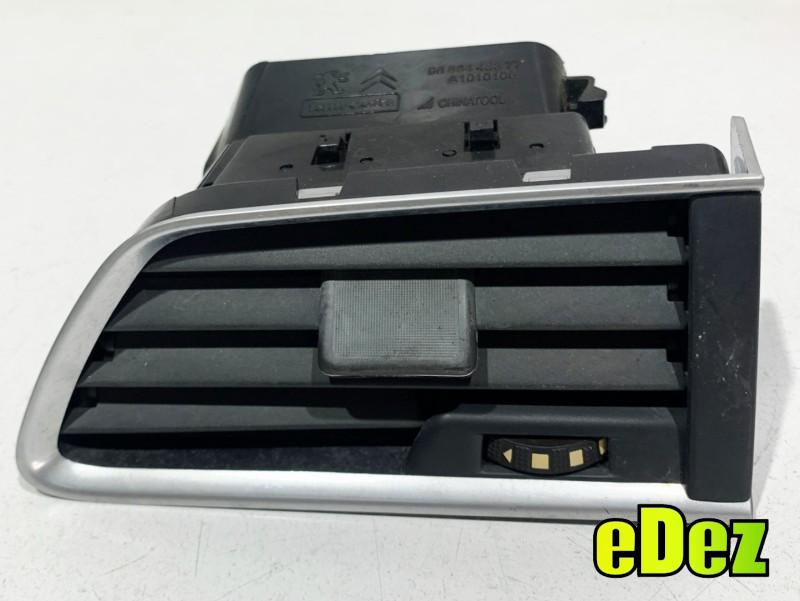 Grila ventilatie dreapta fata Peugeot 508 (2010-2014) 9686445377