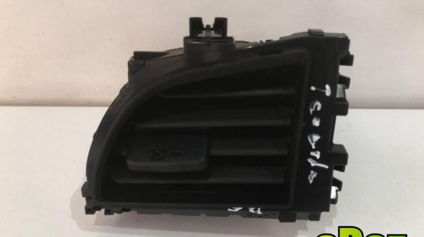 Grila ventilatie dreapta fata Toyota Corolla (2012-2018) 55061-02320